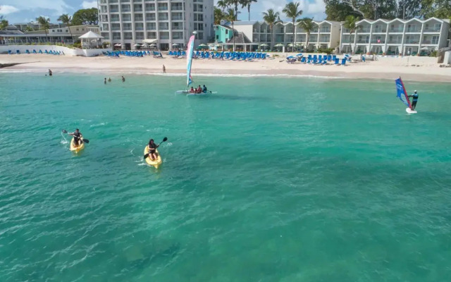 Sea Breeze Beach House by Ocean Hotels - All Inclusive