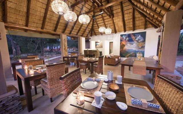 Bushbaby River Lodge