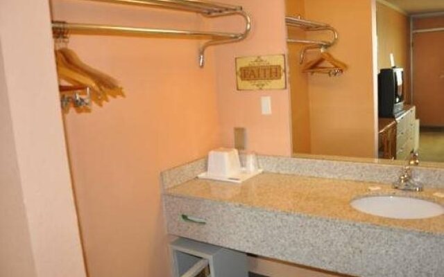 Heritage Inn