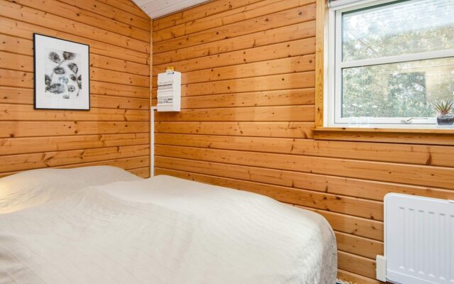 6 Person Holiday Home in Borkop