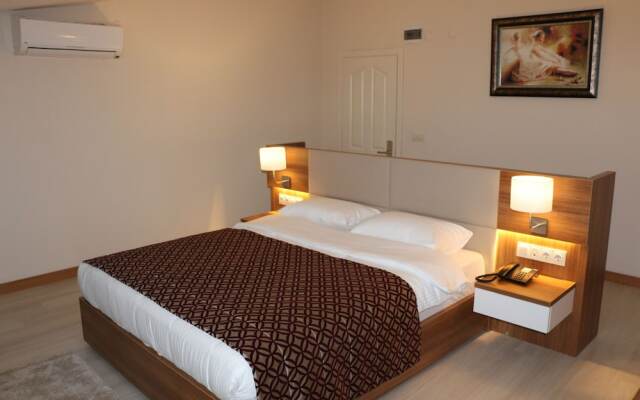 Huseyin Hotel