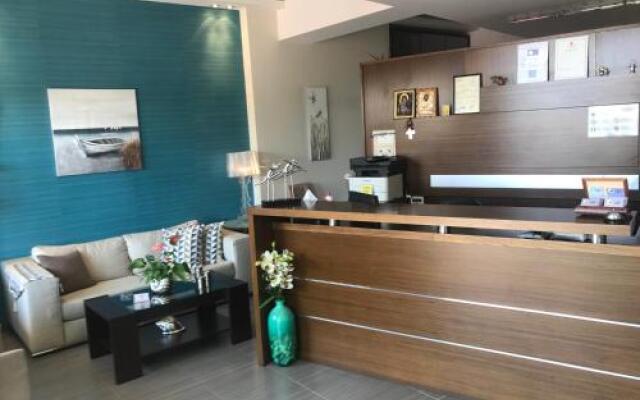 Onira Boutique Hotel