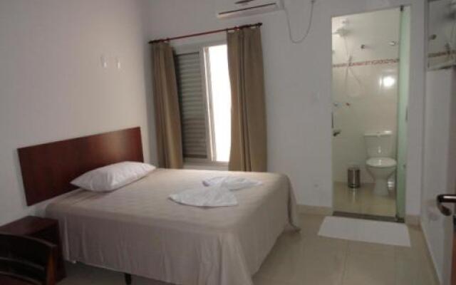 Lider Hotel