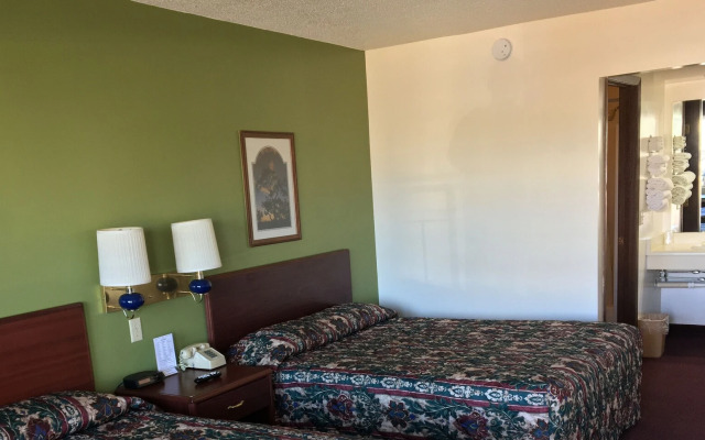 Thunderbird Motor Inn Baraboo