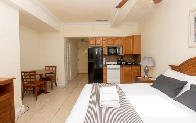 784 Ocean View Hollywood Beach
