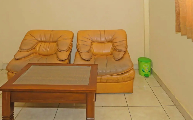 Hotel Danau Indah by OYO Rooms