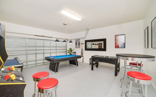 4373 Acorn Court