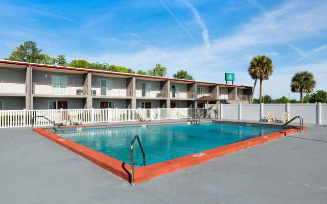 Quality Suites Wildwood - The Villages