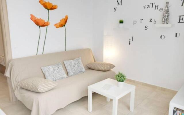 Thelma's Apartment