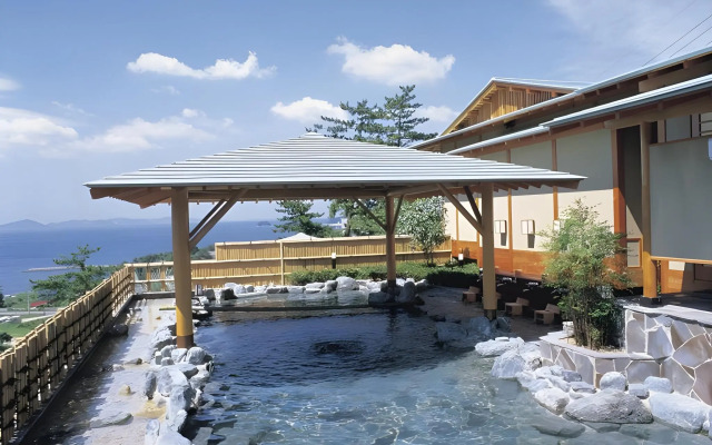 Miya Onsen Higaki Hotel