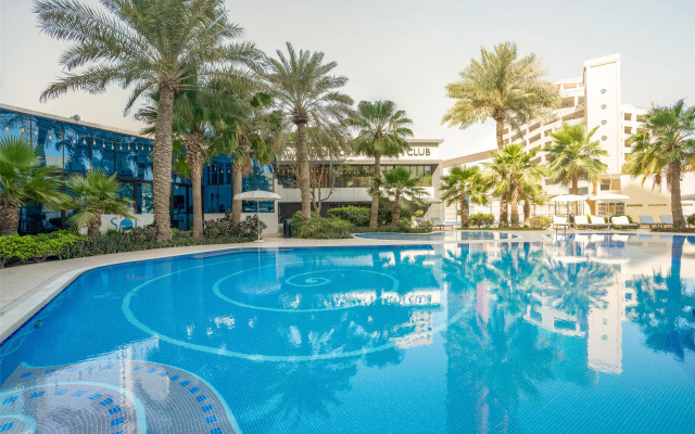 The Diplomat Radisson BLU Hotel, Residence & Spa
