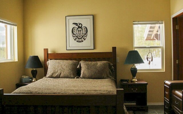 Owlhead Creek Bed and Breakfast