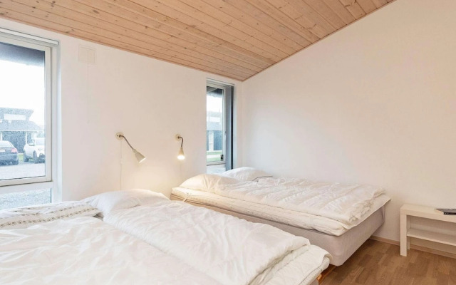 Scenic Golf Retreat-by Traum