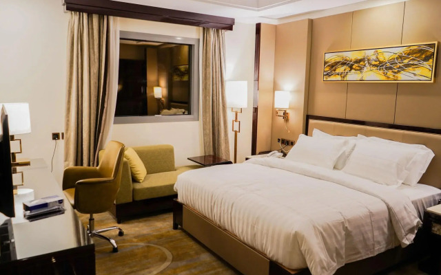 Al Ertiqaa Hotel
