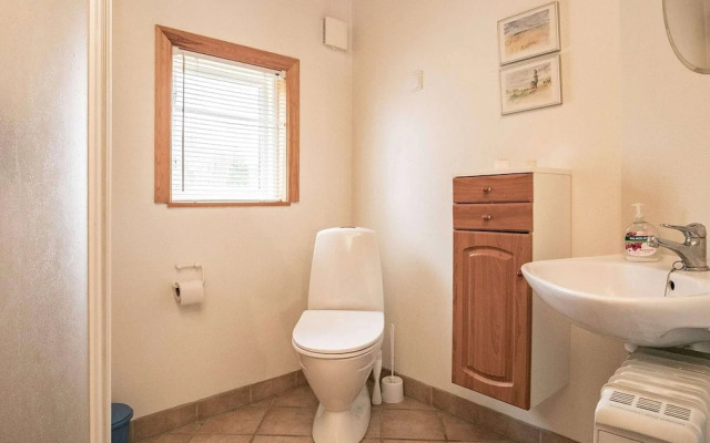 8 Person Holiday Home in Hals
