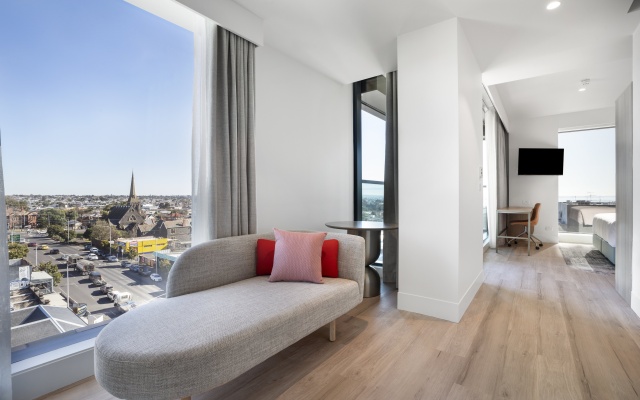 Holiday Inn & Suites Geelong by IHG – Guest Rooms – Geelong