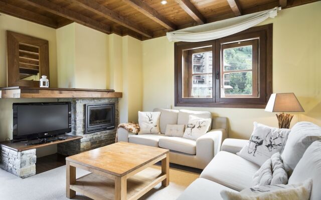Luderna - Apartamento Val de Ruda A36 Dera Baresta