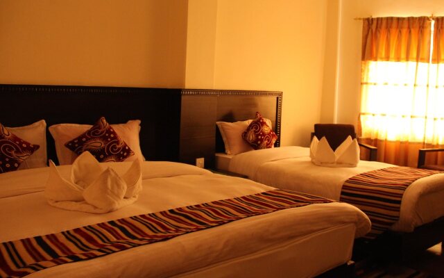 OYO 11456 Hotel Admire