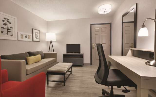 Country Inn & Suites by Radisson, London, KY