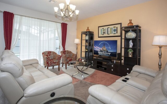 6BR Home Prime Location