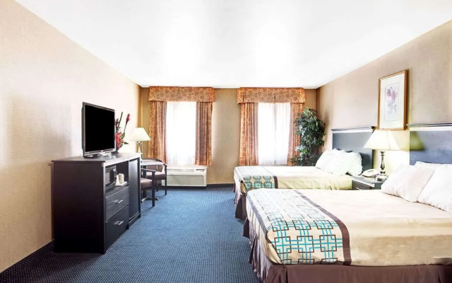 Days Inn And Suites Artesia