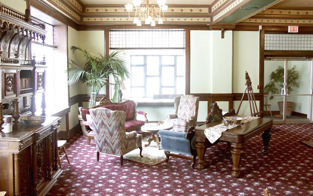 Karsten Hotel