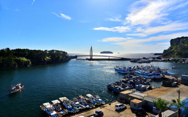 Seom Guesthouse - Hostel