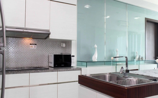 Wonderful And Strategic 2Br At Kemang Village Apartment