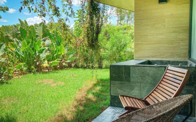 Friends and Family Luxury Apartment