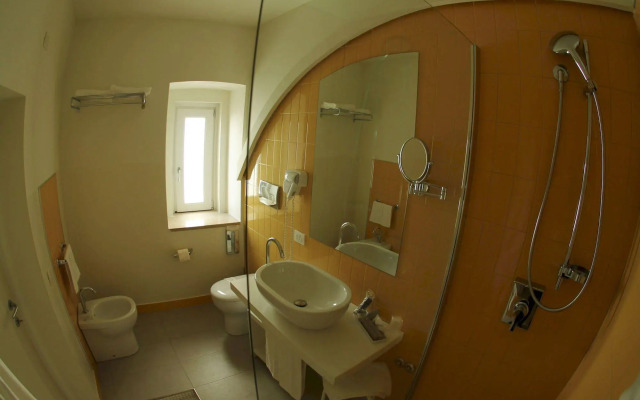 Edificio 15 House Elite