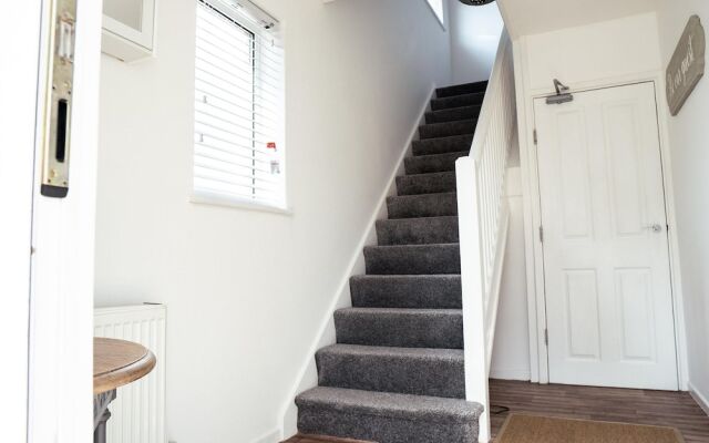 Inviting 4-bed House in Kettering