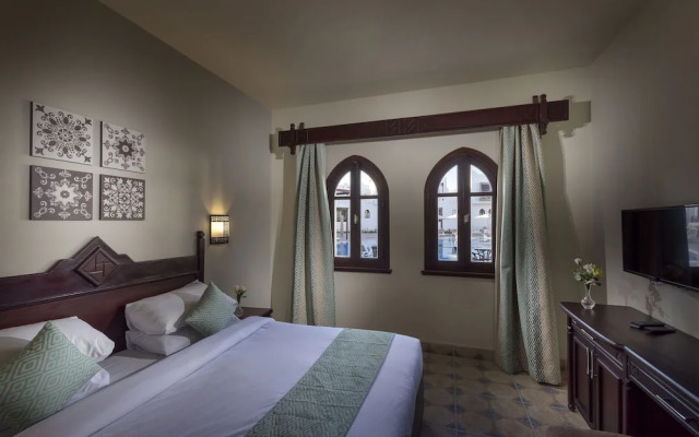 Mazar Resort & Spa