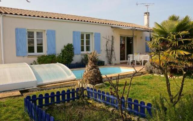 Holiday Home Les Bardières