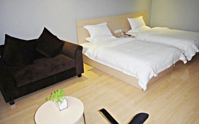 Super 8 Hotel