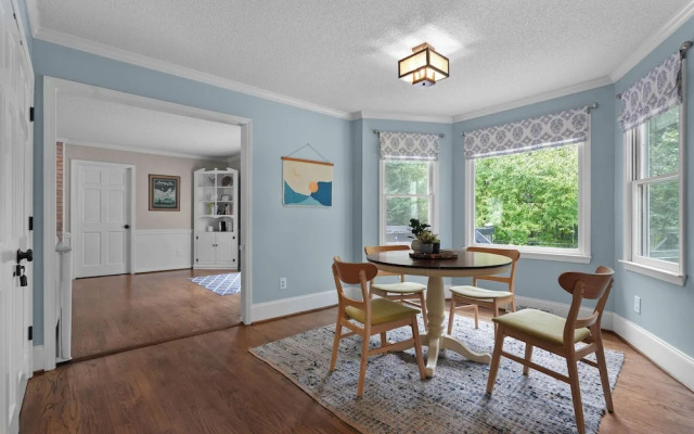 Southern Sunshine Retreat