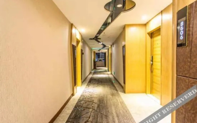 Yeste Hotel (Nanning Shizitang Metro Station Branch)