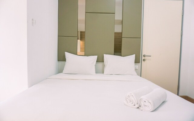 Modern And Homey 2Br Apartment At M-Town Residence