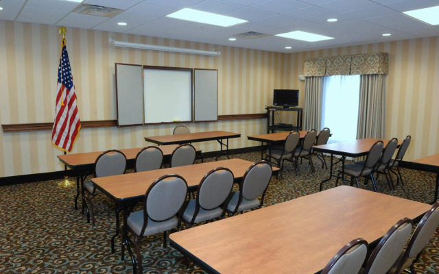 Hampton Inn Watertown