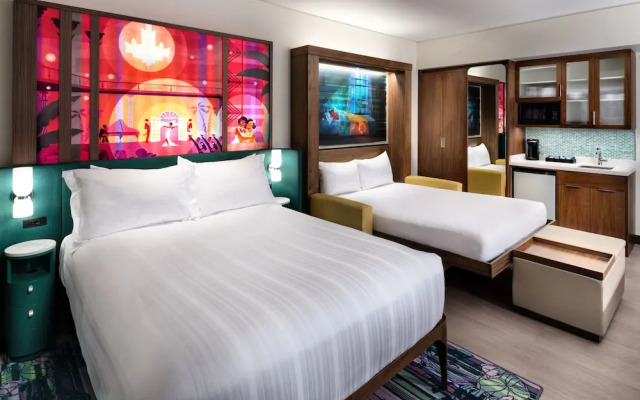 The Villas At The Disneyland Hotel