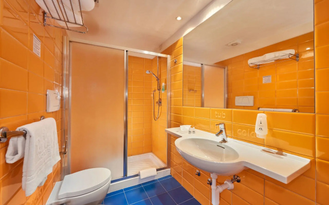 Hotel Sporting Ravelli