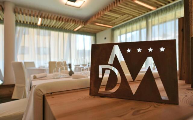 Dolomeet Boutique Hotel