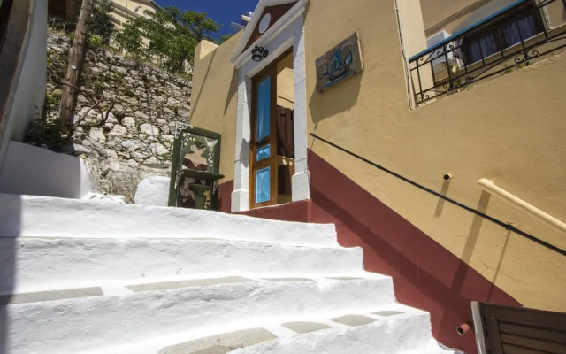 Symi Center