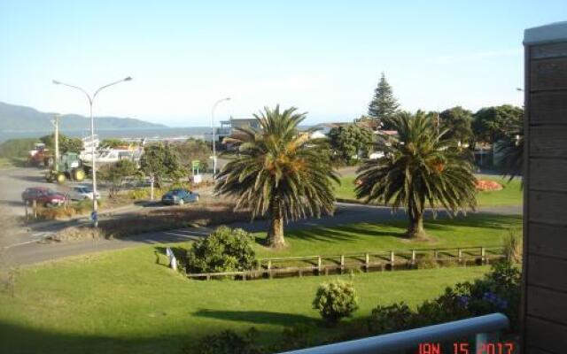 Seascape Bed & Breakfast