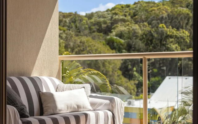 Azure Cove 2BRM in Miami