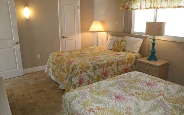 Jamaica Royale - 702 - 2 Br Condo