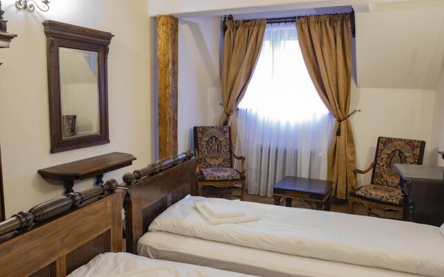 The Throne Boutique Hotel