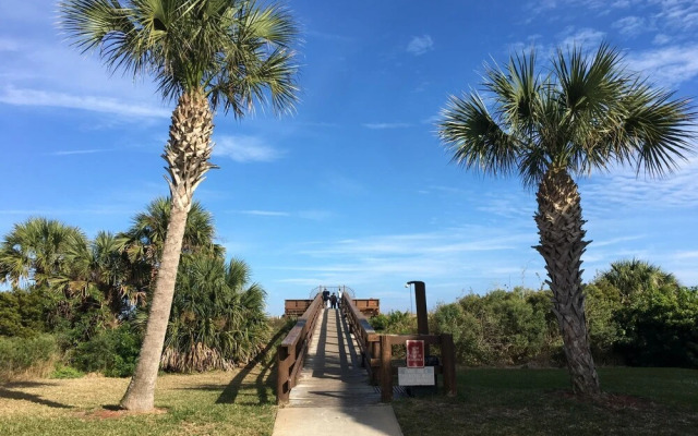 Unit 5120 - Ocean Racquet Club