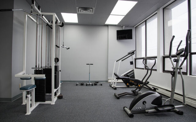 Highliner Hotel & Conference Centre