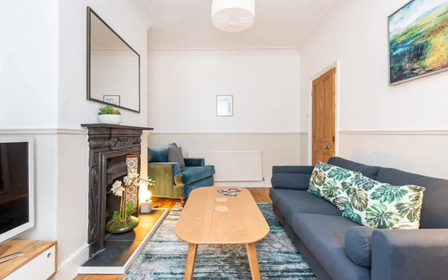 Stylish & Modern House With Original Period Charm