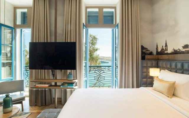Iniala Harbour House